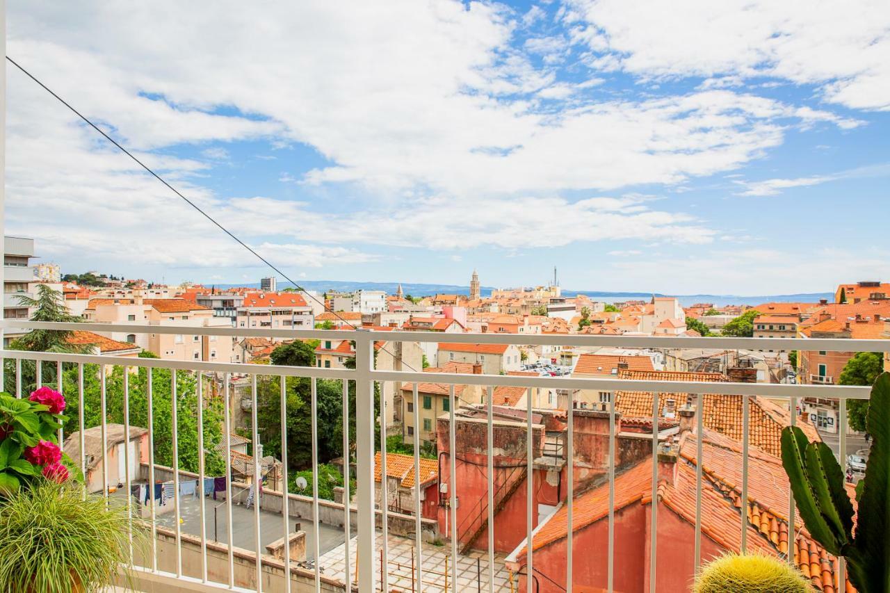 Appartement D'Art Penthouse à Split Extérieur photo